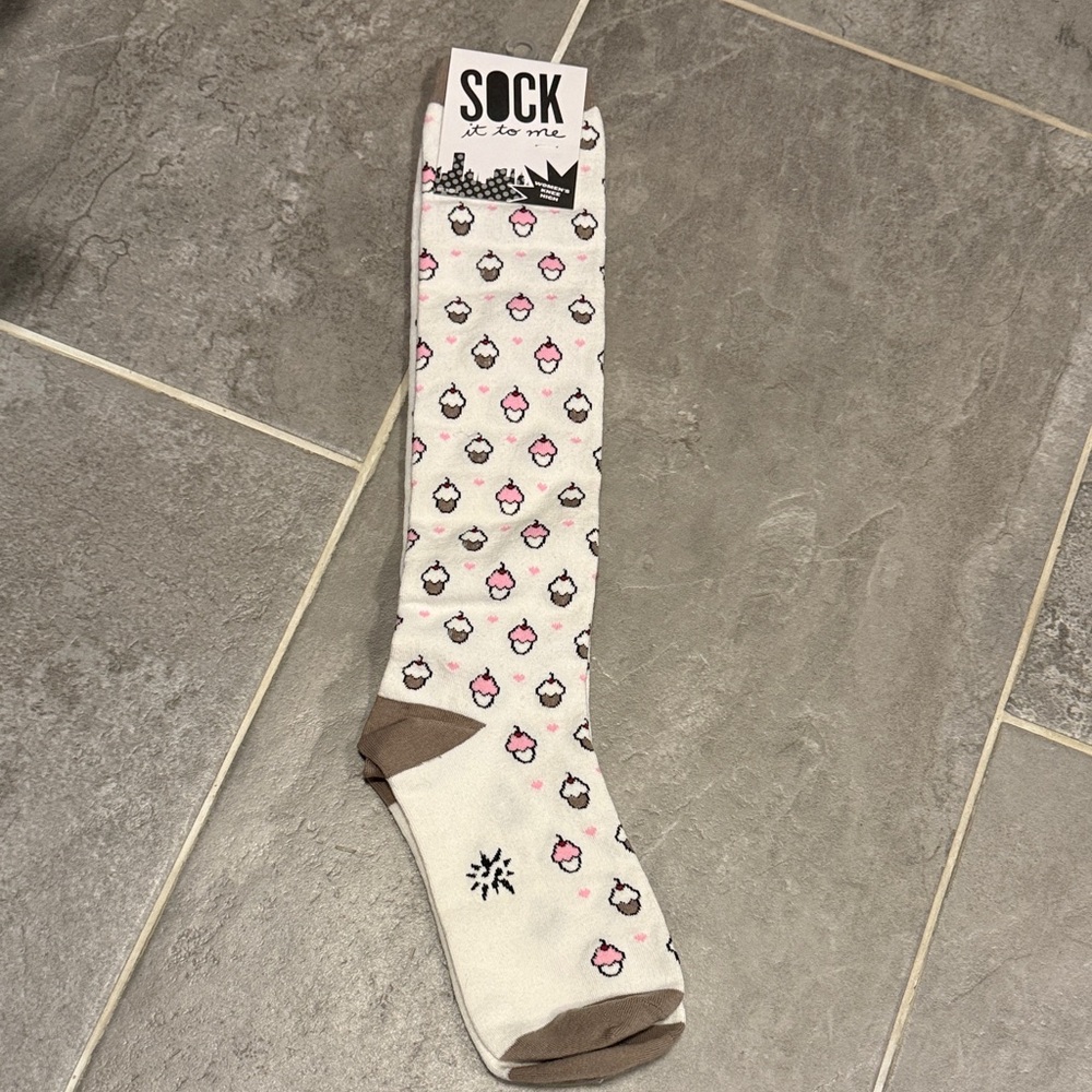 Women's White Knee-High Socks with Pink & Brown Cupcake Pattern